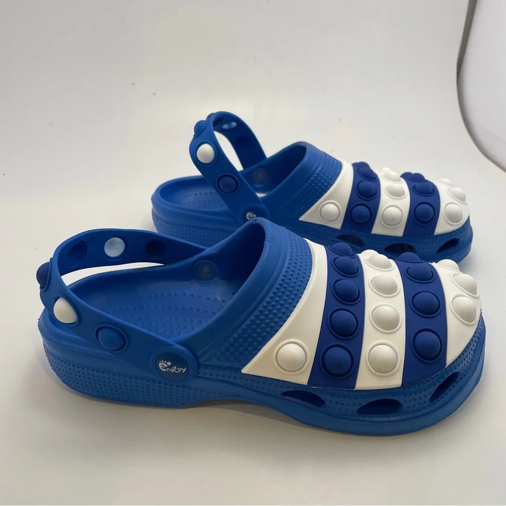 Engtoy Blue White Foam Clogs Kids Popper‎ Playful Shoes Pop It Youth Size 4 US